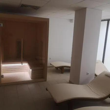 апартамент 9 Queen's View Apartment Balchik