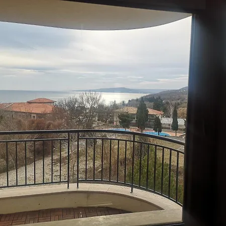 апартамент 9 Queen's View